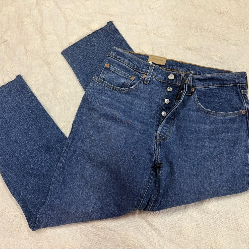 Women’s Levi's Blue 501 Original Cropped Jeans 26